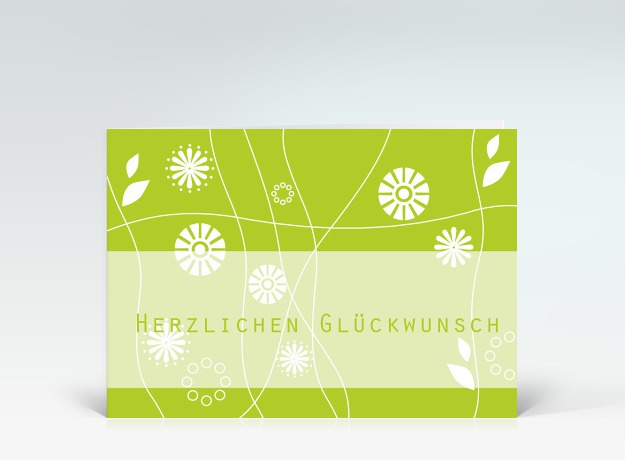 Geburtstagskarte Herzlichen Glückwunsch Weiße Blumen auf Apfelgrün Vorderseite