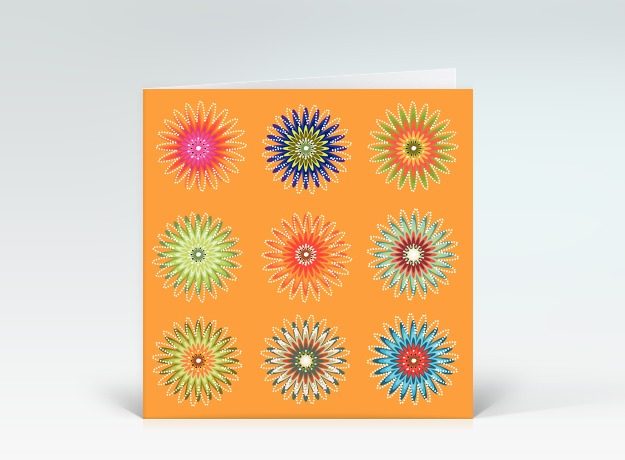 Glückwunschkarte Neun bunte Blumen auf orange Vorderseite